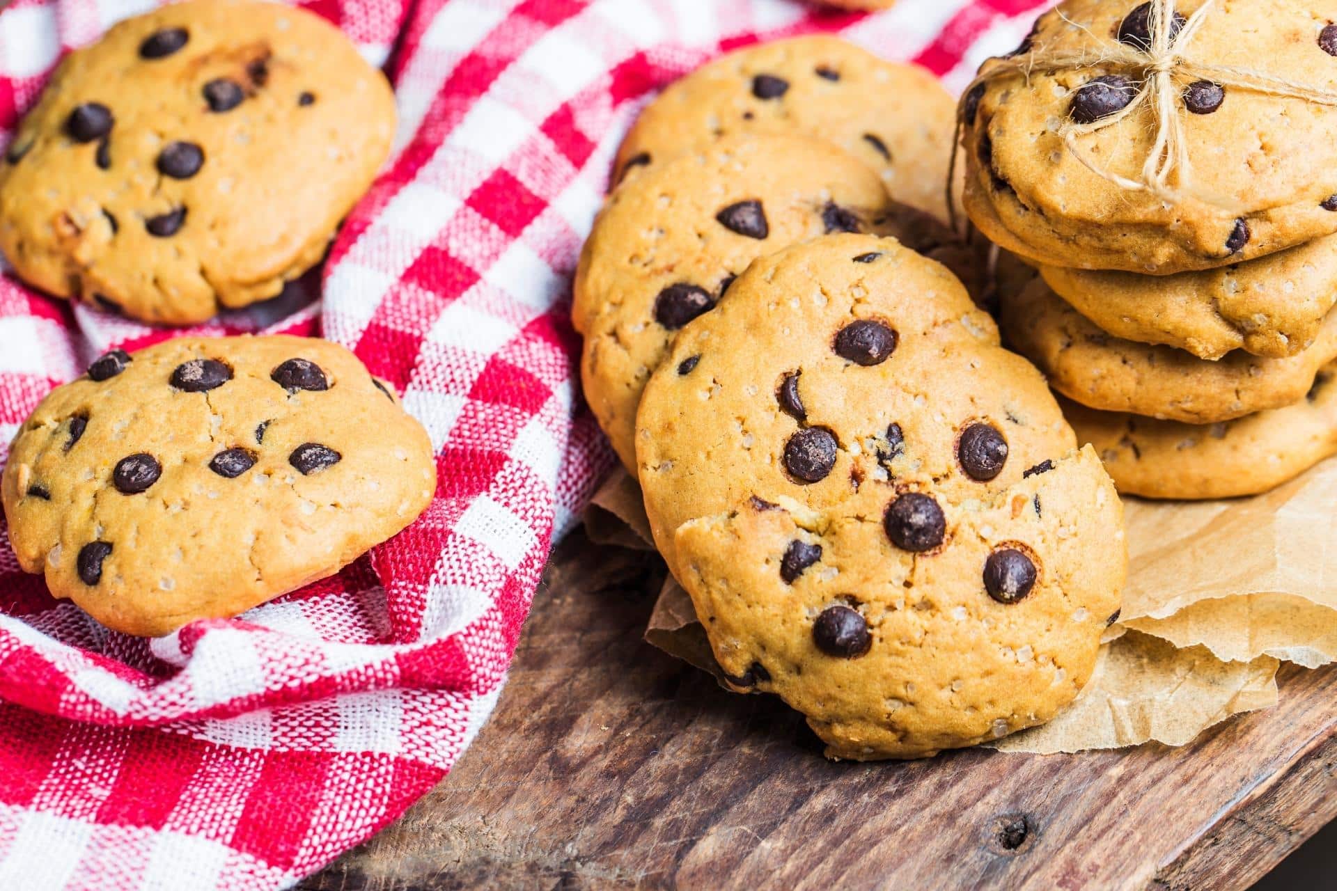 Biscotti di segale con gocce di cioccolato